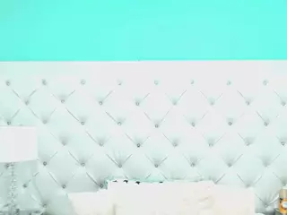 Penelope Laurent's Live Sex Cam Show