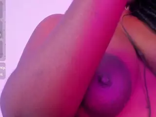 ebonylinx's Live Sex Cam Show