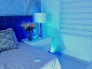 viioletlover Live Webcam on CamSoda