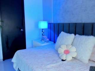 viioletlover Live Webcam on CamSoda