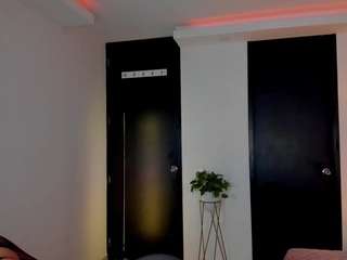  viioletlover chat room