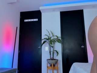 viioletlover webcam