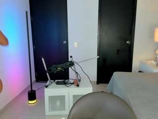 viioletlover Live Webcam on CamSoda