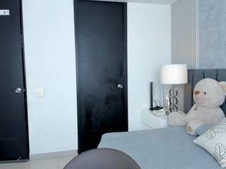 viioletlover webcam