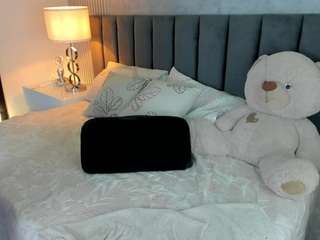 viioletlover Live Webcam on CamSoda