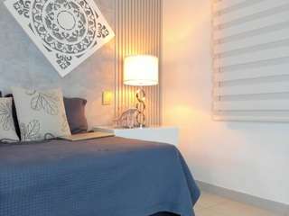 Live webcam model viioletlover on Soda Cams