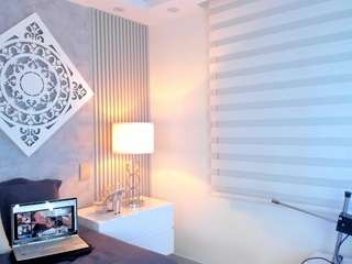 Live webcam model viioletlover on Soda Cams