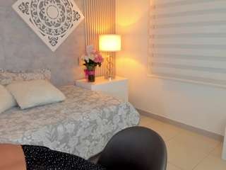 viioletlover Live Webcam on CamSoda