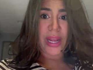 Live webcam model viioletlover on Soda Cams