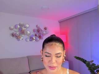 viioletlover Live Webcam on CamSoda