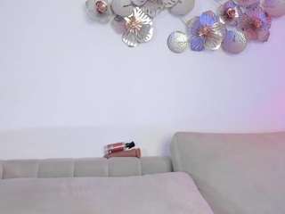 viioletlover Live Webcam on CamSoda