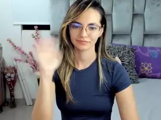 Miahtaylor's Live Sex Cam Show