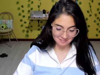 miawallance live cam preview