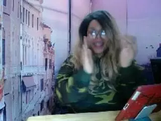 SiennaScarletKoi's Live Sex Cam Show