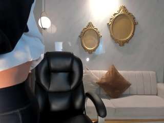LizzHamilton