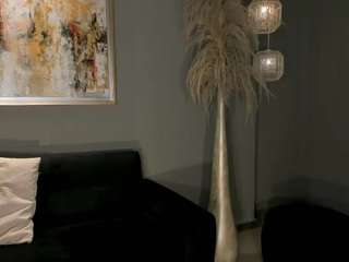 conniemichaels live cam profile