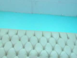 Live cam show with Adorable Cristina