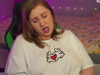 ollydoll Live Webcam on CamSoda