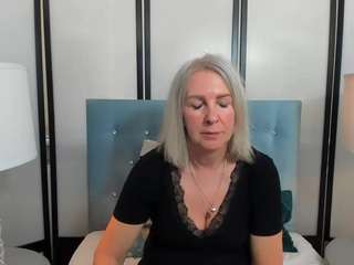 ericaxxx's CamSoda show and profile