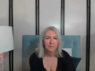 Dieses Model ist jetzt live. ericaxxx