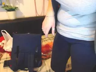 bellawelly's Live Sex Cam Show
