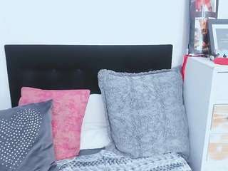 marinaxcute Live Webcam on CamSoda