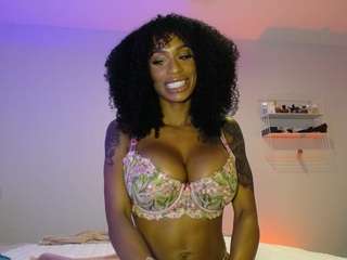 saraiminx Live Webcam on CamSoda