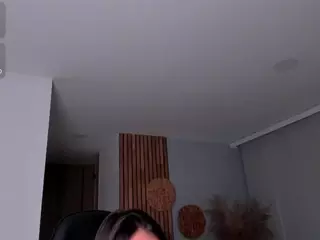 AnnieHall's Live Sex Cam Show