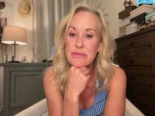 brandi-love Live Webcam on CamSoda