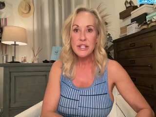 brandi-love's CamSoda show and profile