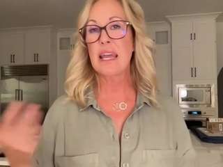 Live webcam model brandi-love on Soda Cams