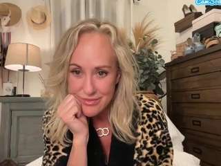 CamSoda live cam preview