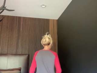 Brandi Love live thumbnail