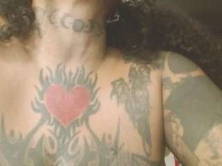 Live webcam model liquidfire on Soda Cams