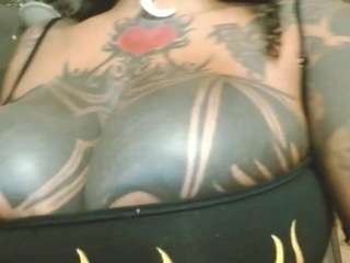 liquidfire Live Webcam on CamSoda