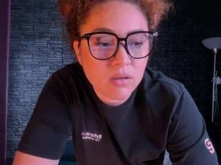 kateryncifuentes Live Webcam on CamSoda