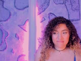 kateryncifuentes's CamSoda show and profile