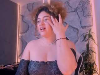 Live cam show with Kateryn Cifuentes