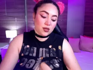 Kateryn Cifuentes's Live Sex Cam Show