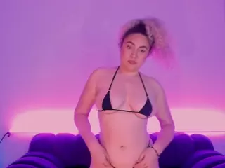 Kateryn Cifuentes's Live Sex Cam Show