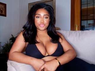 naommiscott from CamSoda