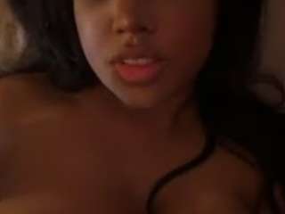Naommiscott