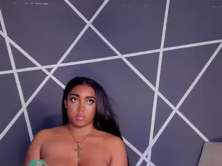 Naommi Scott's Live Sex Cam Show