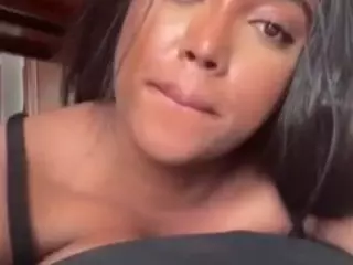 Nao's Live Sex Cam Show