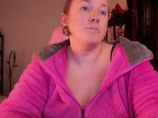 kisica Live Webcam on CamSoda