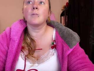 kisica Live Webcam on CamSoda