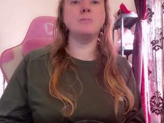 kisica's CamSoda show and profile