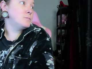 kisica Live Webcam on CamSoda