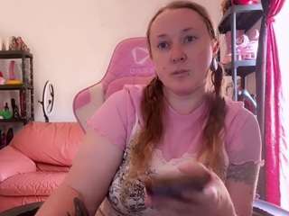 Live cam show with kisicaxx