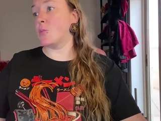 kisicaxx live webcam show